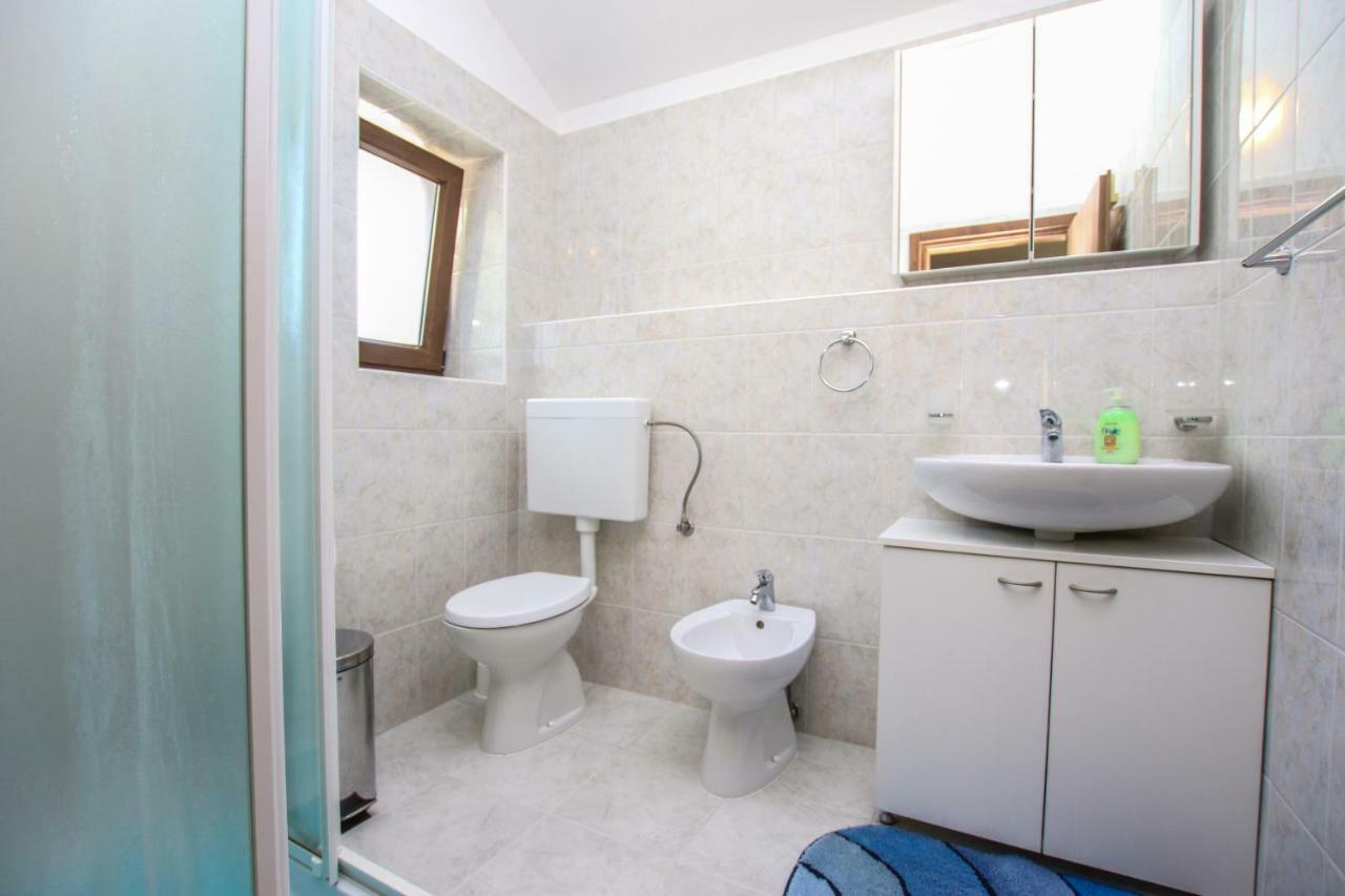 Apartman Ajhner Apartment Tar-Vabriga