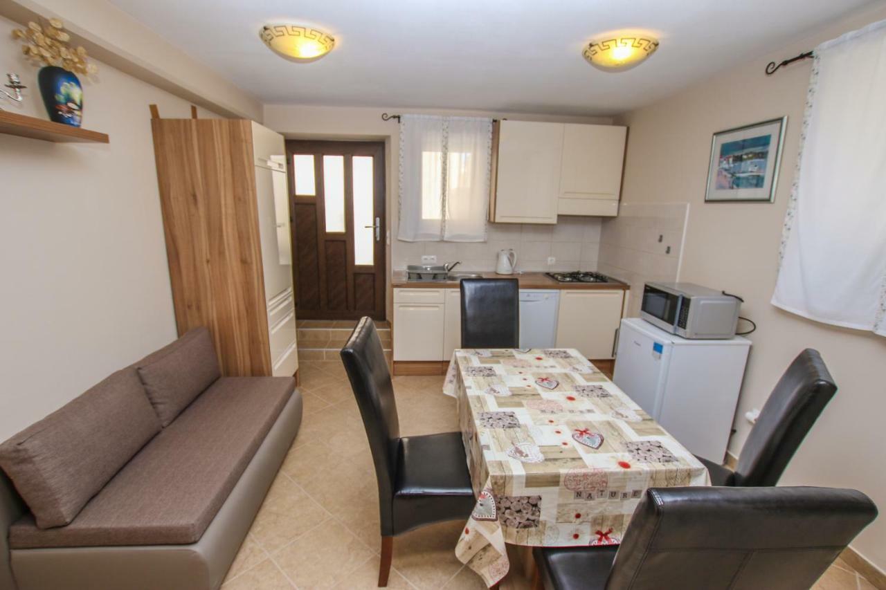 Apartman Ajhner Lägenhet Tar-Vabriga